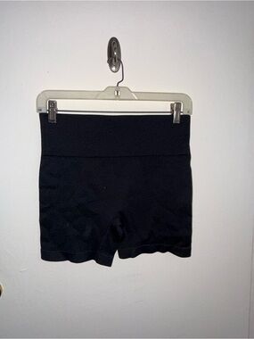 Colsie Black Women’s Performance Shorts NEW W/O TAGS